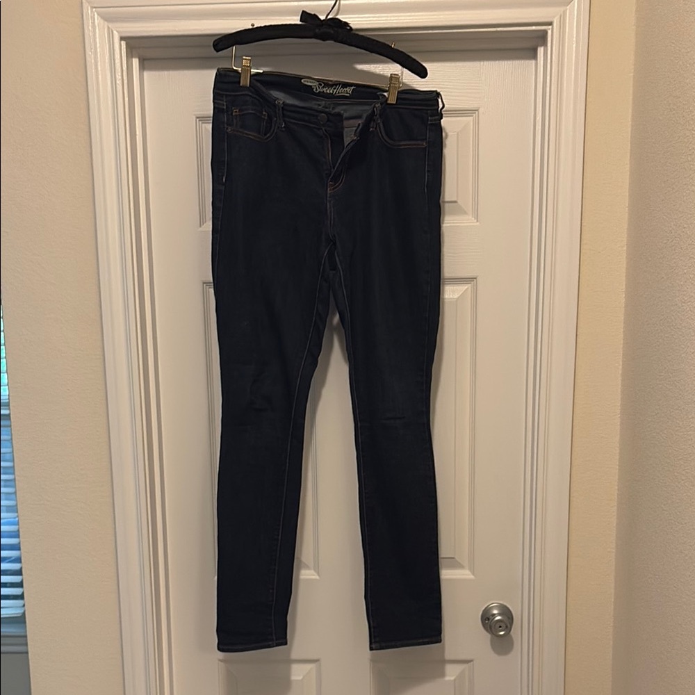 Old Navy  Skinny Jeans Modern Fit 8 long!